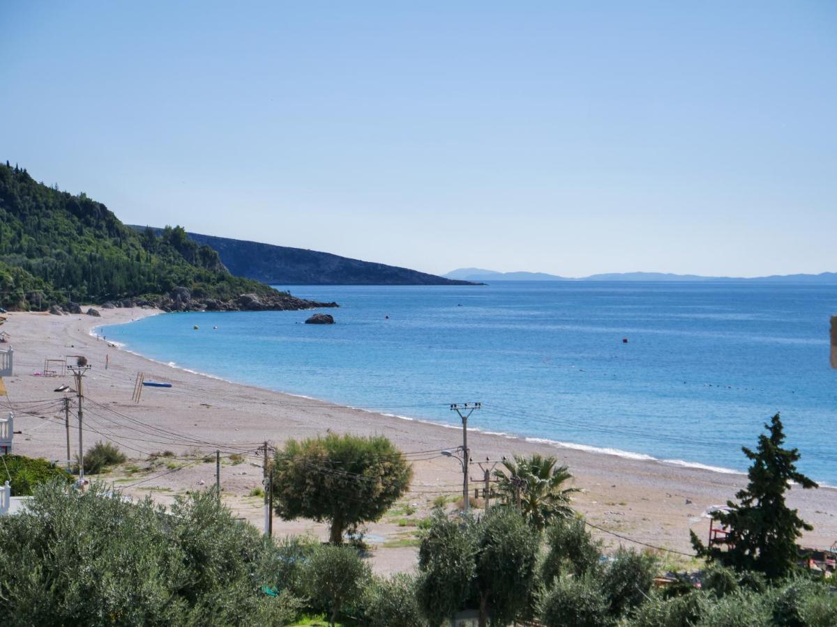 Hotel Royal Himare